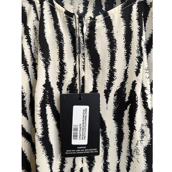[NWT] PRETTY LITTLE THING — WHITE ZEBRA PRINT SATIN COWL NECK MAXI DRESS - Picture 8 of 8